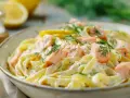 Krämig laxpasta med dill och citron. Ett enkelt och gott laxpasta recept som passar alla.